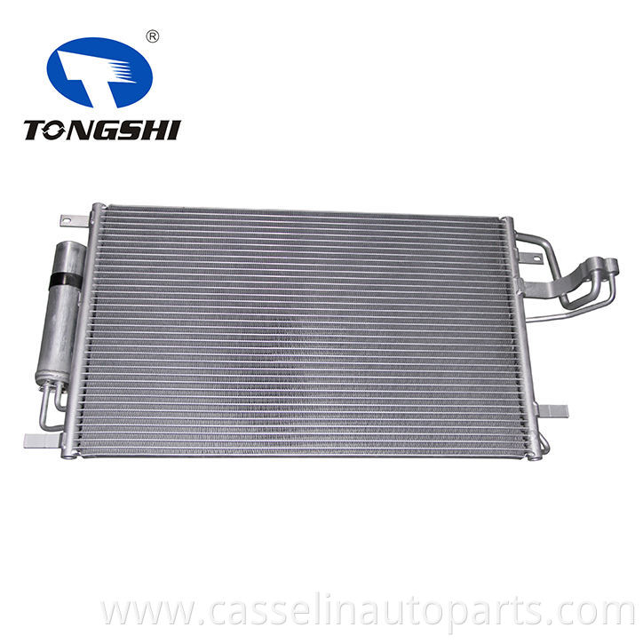 ac condenser for HYUNDAI TUCSON (JM) 2.0 CRDI 04- OEM 97606-2E000 car condenser